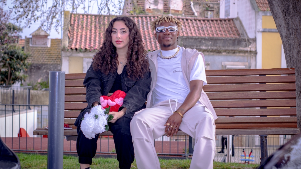 Astony Boy divulga trecho do novo vídeo com a cantora brasileira Gio Cruz